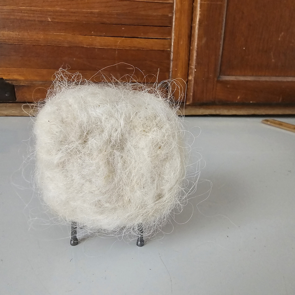 Handmade Shetland Felted Wool White Sheep Figurine New - Picture 2 of 2